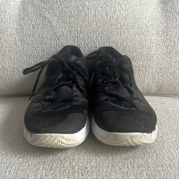 Nike Kyrie Low Men’s Shoes. Size 6. Good condition. - Picture 4 of 8